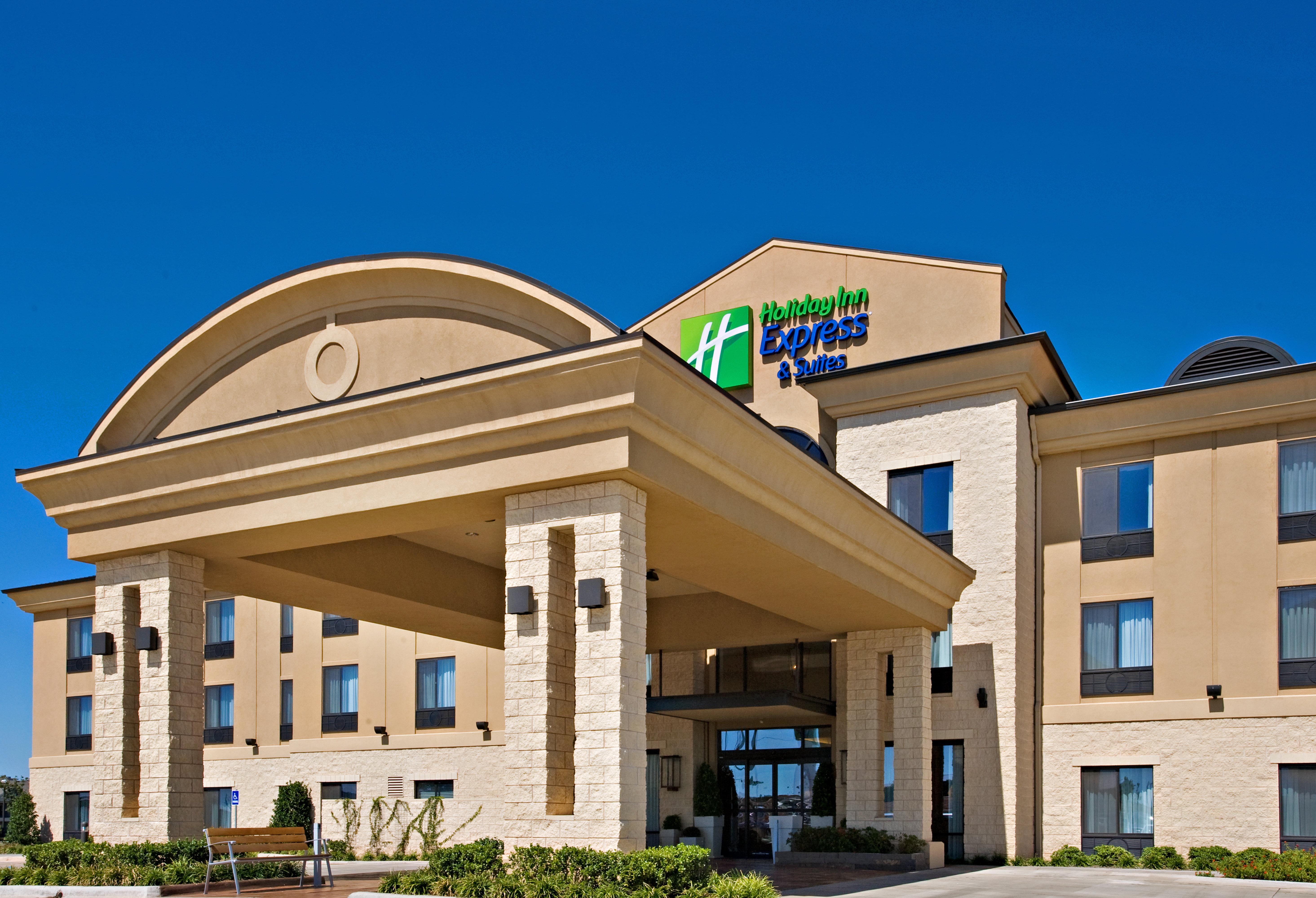 Holiday Inn Express Hotel & Suites Wichita Falls, An Ihg Hotel Екстер'єр фото