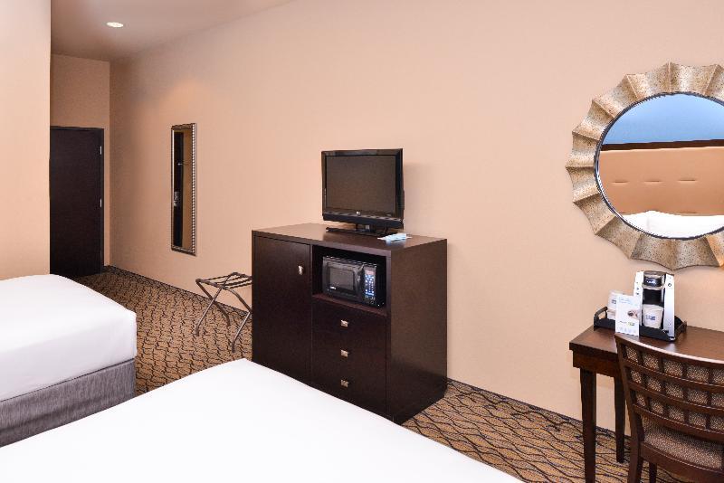 Holiday Inn Express Hotel & Suites Wichita Falls, An Ihg Hotel Екстер'єр фото